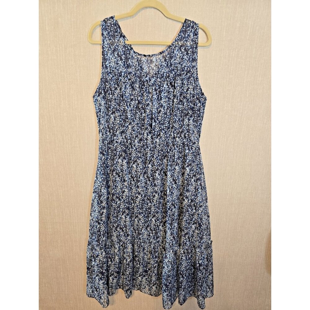 Tahari tiered floral‎ midi dress sleeveless Fully lined lightweight size M